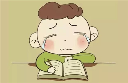 對于孩子寫作業(yè)不專心，家長需要保持怎樣的教育理念？